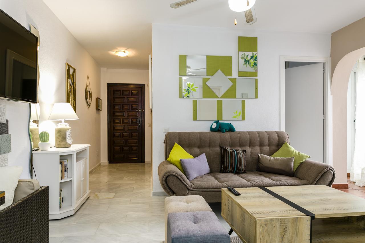 Weforyou Near The Beach Two Bedrooms In Pueblo Evita Benalmádena Kültér fotó